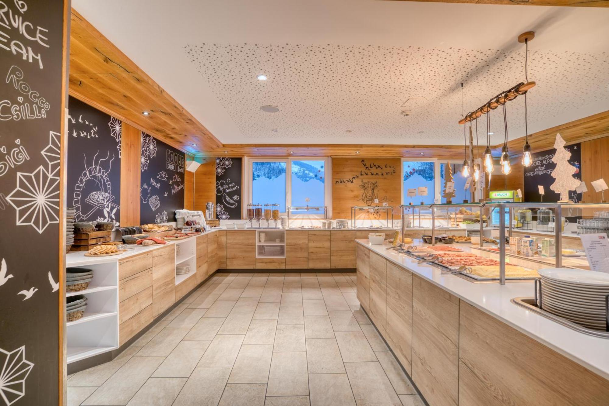 Cooee Alpin Hotel バド クラインキルヒハイム エクステリア 写真