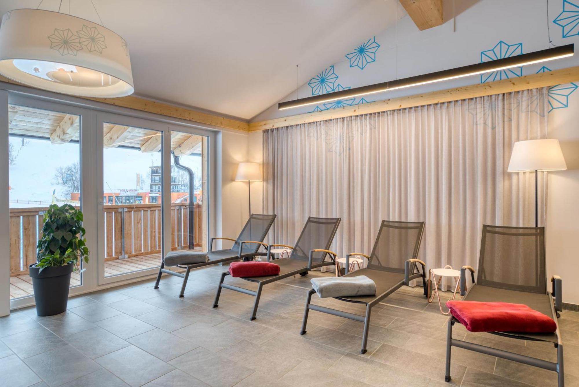 Cooee Alpin Hotel バド クラインキルヒハイム エクステリア 写真